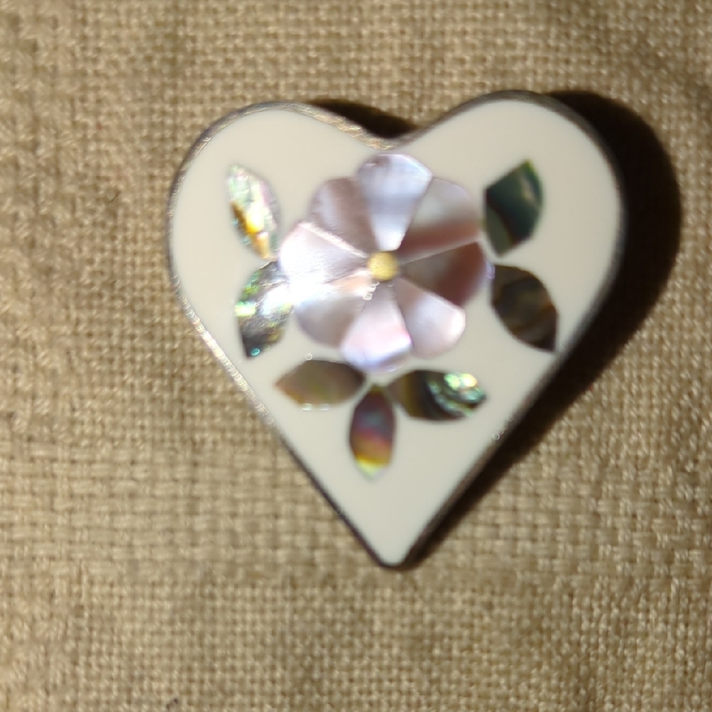 Vintage Mexican Mother Of Pearl 925 Silver Heart Brooch $30